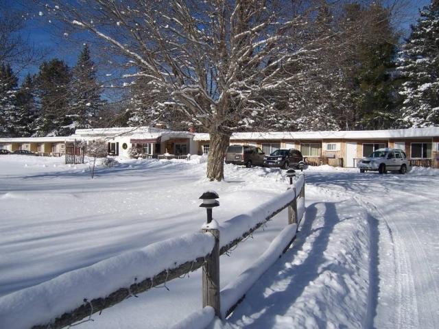 Twilite Motel Эллсуорт Экстерьер фото